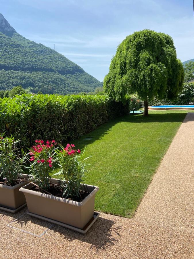 Maison Morandi Spinone Al Lago Exterior photo